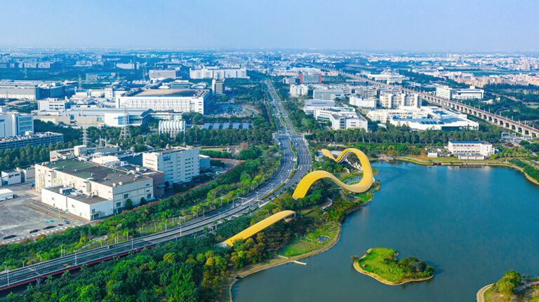 南山台南廣場即將完工 爭藏市心千坪金磚地王